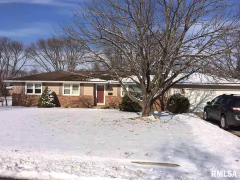 441 Edgewood St, Morton, IL 61550 photo 1