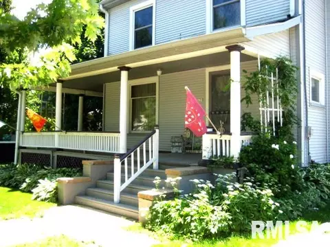 131 Silver St, Bradford, IL 61421 photo 4