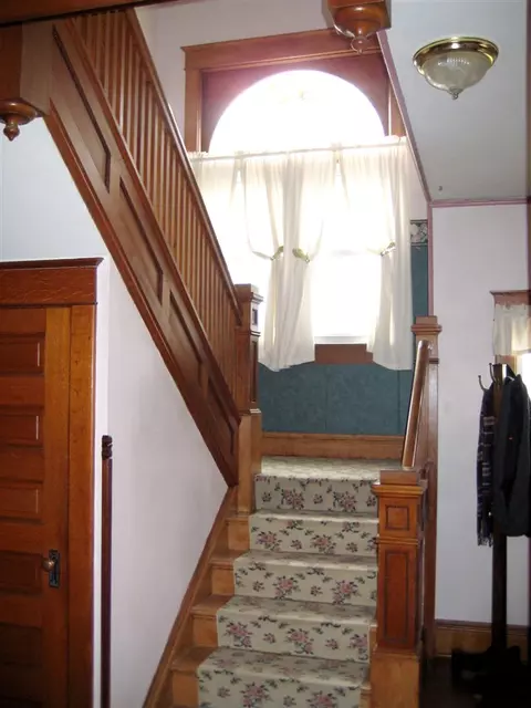 131 Silver St, Bradford, IL 61421 photo 9