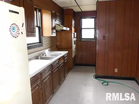 203 S 4th St, Secor, IL 61771 photo 5