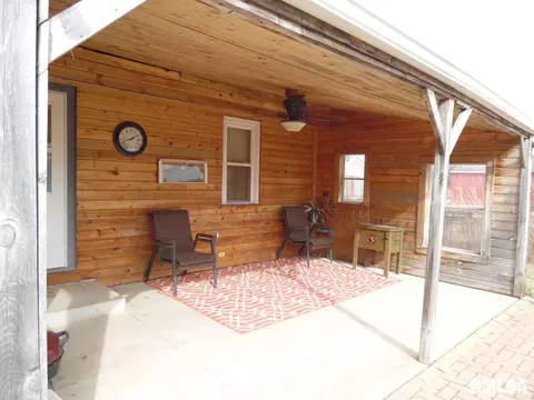 320 E Chatham St, Metamora, IL 61548 photo 5