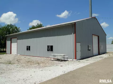 1224 Maple Ave, Macomb, IL 61455 photo 27