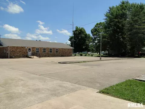 1224 Maple Ave, Macomb, IL 61455 photo 23