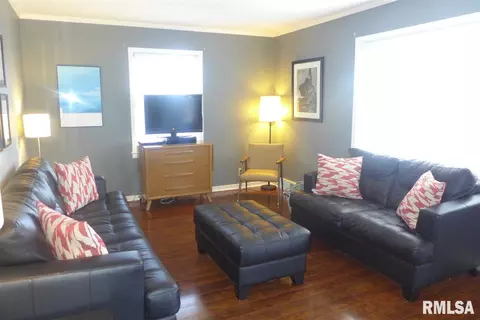 112 High St, Metamora, IL 61548 photo 3