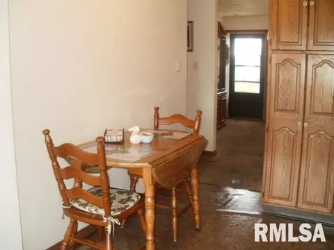 145 Stonegate, Canton, IL 61520 photo 11