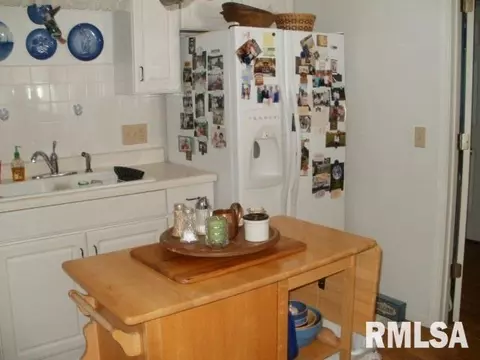 1145 E Ash, Canton, IL 61520 photo 30