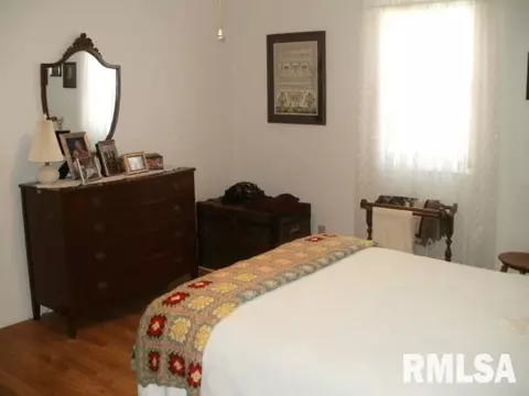 1145 E Ash, Canton, IL 61520 photo 19