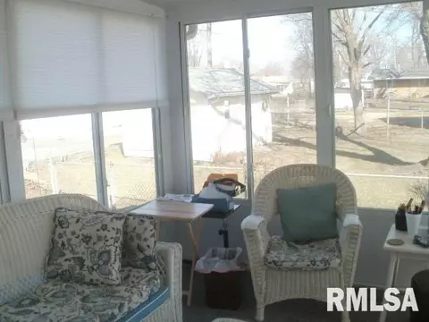 1145 E Ash, Canton, IL 61520 photo 15