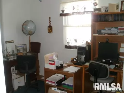 1145 E Ash, Canton, IL 61520 photo 24