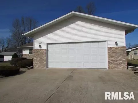 1145 E Ash, Canton, IL 61520 photo 4