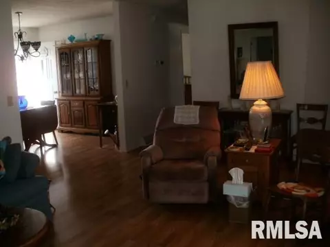 1145 E Ash, Canton, IL 61520 photo 11