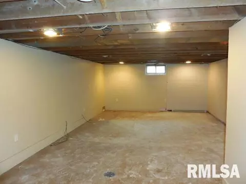 211 Edgewood St, Morton, IL 61550 photo 17