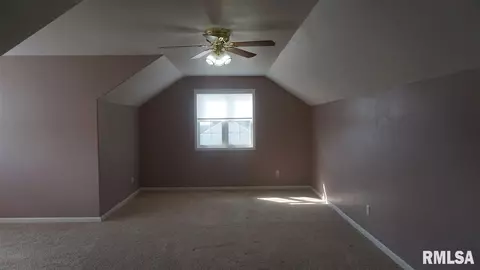 2215 W Murphy Rd, Dunlap, IL 61525 photo 14