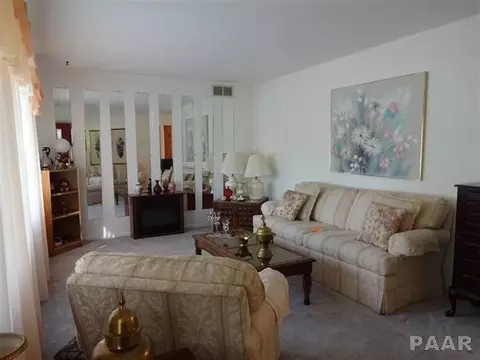 3960 Brookside, Peoria, IL 61615 photo 8