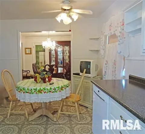 3960 Brookside, Peoria, IL 61615 photo 3