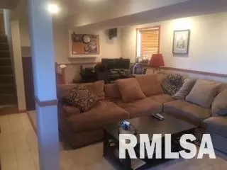 2007 Oak Dr, Eureka, IL 61530 photo 12