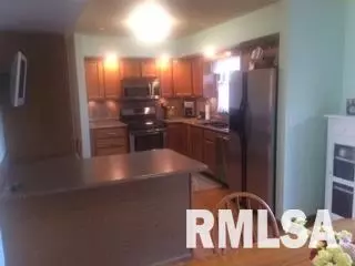 2007 Oak Dr, Eureka, IL 61530 photo 7