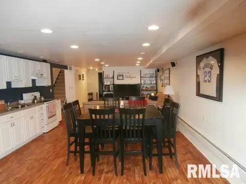 614 W Burton, Eureka, IL 61530 photo 27