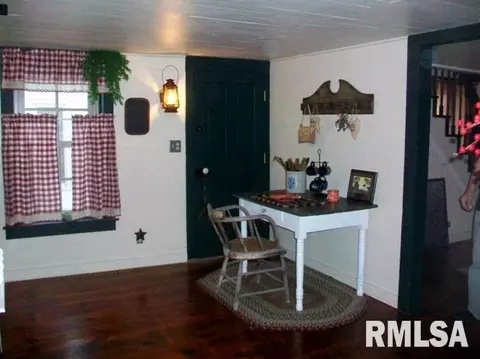 367 W Walnut St, Canton, IL 61520 photo 19