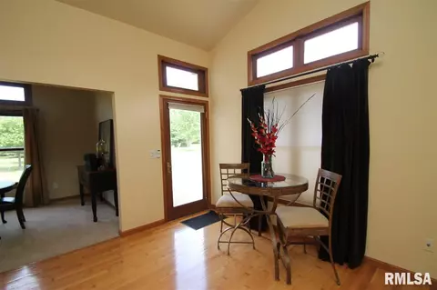 1315 Amanda Dr, Metamora, IL 61548 photo 10