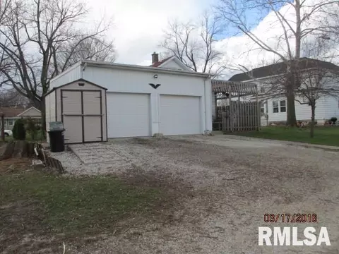 405 N Callender St, Eureka, IL 61530 photo 7