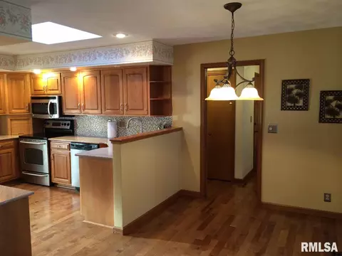 21 Cherry Ln, Morton, IL 61550 photo 15