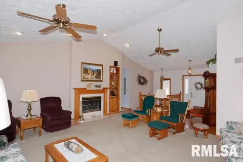 25234 E County Highway 27, Canton, IL 61520 photo 21