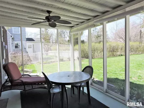 432 S Edwards St, Macomb, IL 61455 photo 32