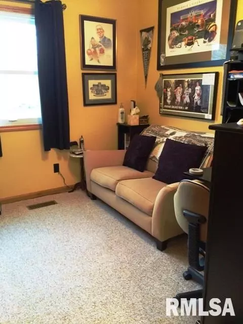 1017 Redbud Ln, Eureka, IL 61530 photo 25