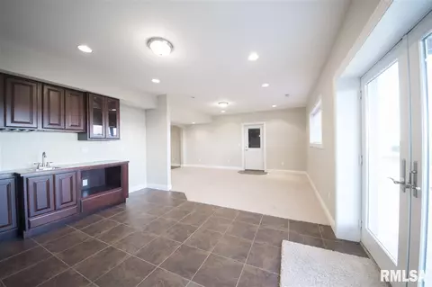 9 Cobblestone Way, Eureka, IL 61530 photo 25