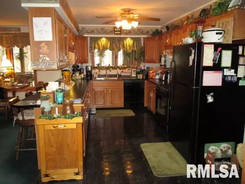 212 Apple Dr, Metamora, IL 61548 photo 7