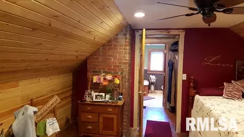 855 Main, Fairview, IL 61432 photo 31