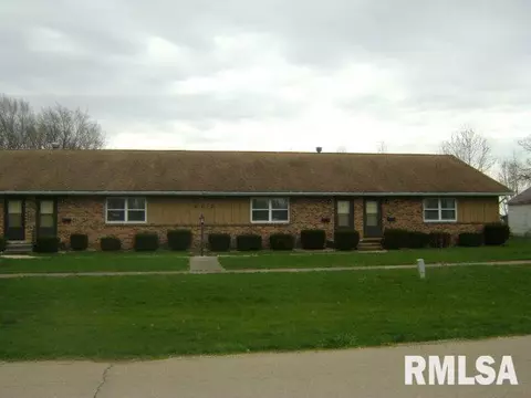807 N Main Ave, Wyoming, IL 61491 photo 2