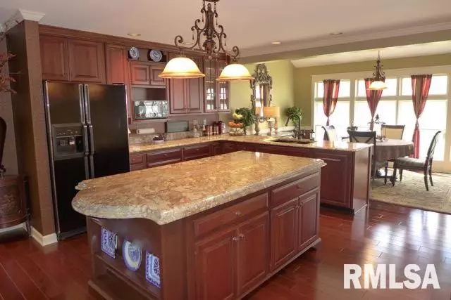  4400 N Padua Ln, Peoria, IL 61615 photo 10
