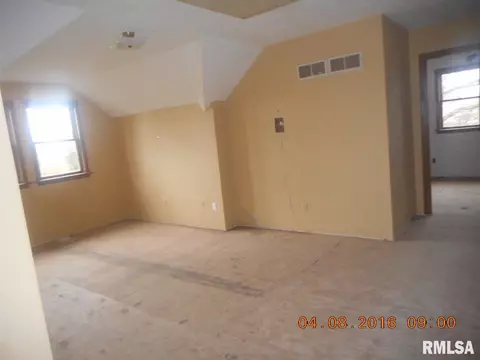 749 Bricktown, Lowpoint, IL 61545 photo 13