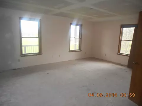 749 Bricktown, Lowpoint, IL 61545 photo 7