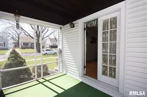 1003 E Willcox Ave, Peoria, IL 61603 photo 26