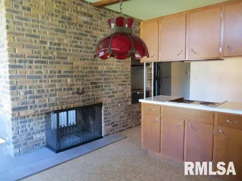 800 Sunset Rd, Morton, IL 61550 photo 8