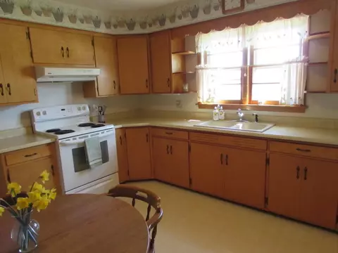 619 W Progress St, Metamora, IL 61548 photo 8