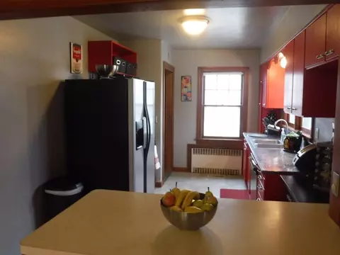 301 E Nichols St, Secor, IL 61771 photo 4