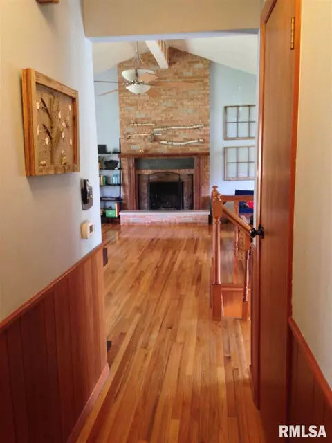 402 Highview, Eureka, IL 61530 photo 23