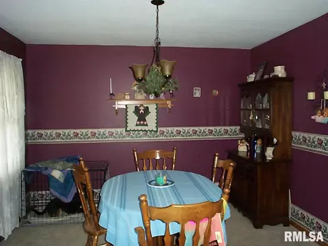 214 E State St, Washburn, IL 61570 photo 8