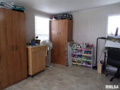 1601 E Jackson St, Macomb, IL 61455 photo 11