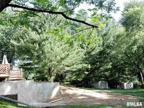 32 Elmo Dr, Macomb, IL 61455 photo 36