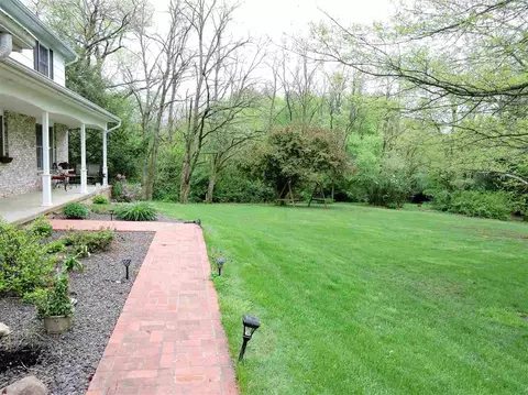 32 Elmo Dr, Macomb, IL 61455 photo 3