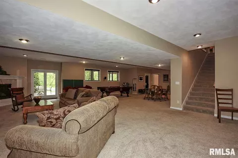 2316 W Pinnacle Dr, Dunlap, IL 61525 photo 30