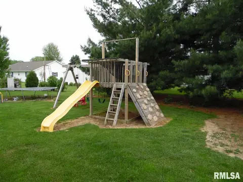 9618 W Littlefield Dr, Mapleton, IL 61547 photo 32
