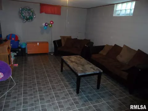 1429 E Tripp, Peoria, IL 61603 photo 17