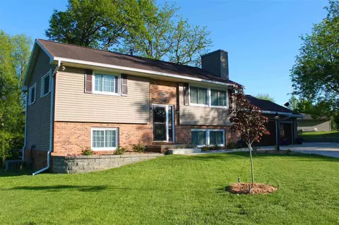 4600 S King Arthur Ct, Mapleton, IL 61547 photo 1