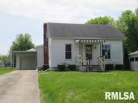 1160 E Locust St, Canton, IL 61520 photo 1
